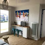 Bleu Marine Vue Ocean, 2 Chambres, Terrasse 30m2, Parking Privatif Et Piscine En été Lacanau